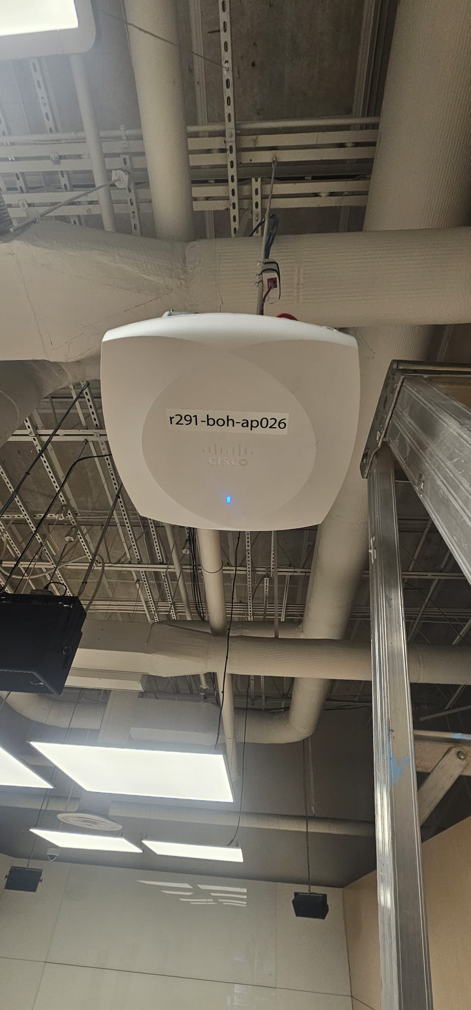 Structured Cabling project by InCTRL Technology Services — Apple Store Access Point Upgrade, Central Florida (photo 4)