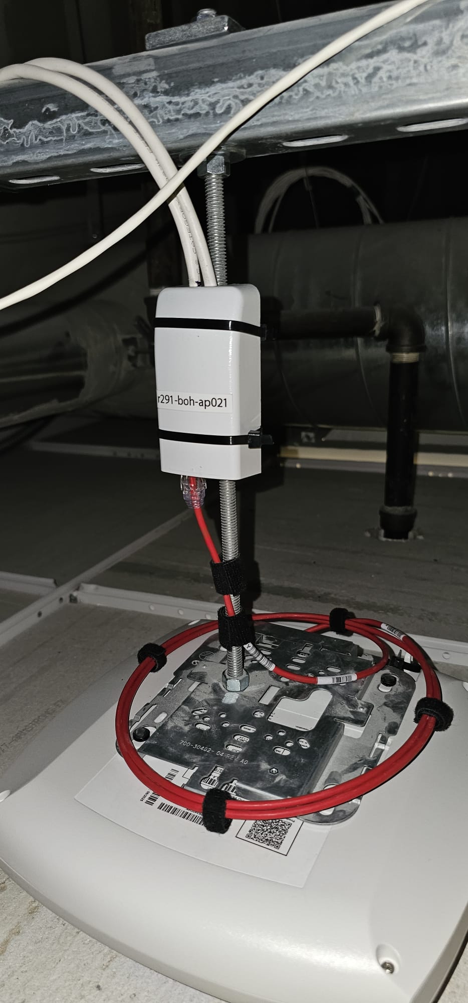 Structured Cabling project by InCTRL Technology Services — Apple Store Access Point Upgrade, Central Florida (photo 7)