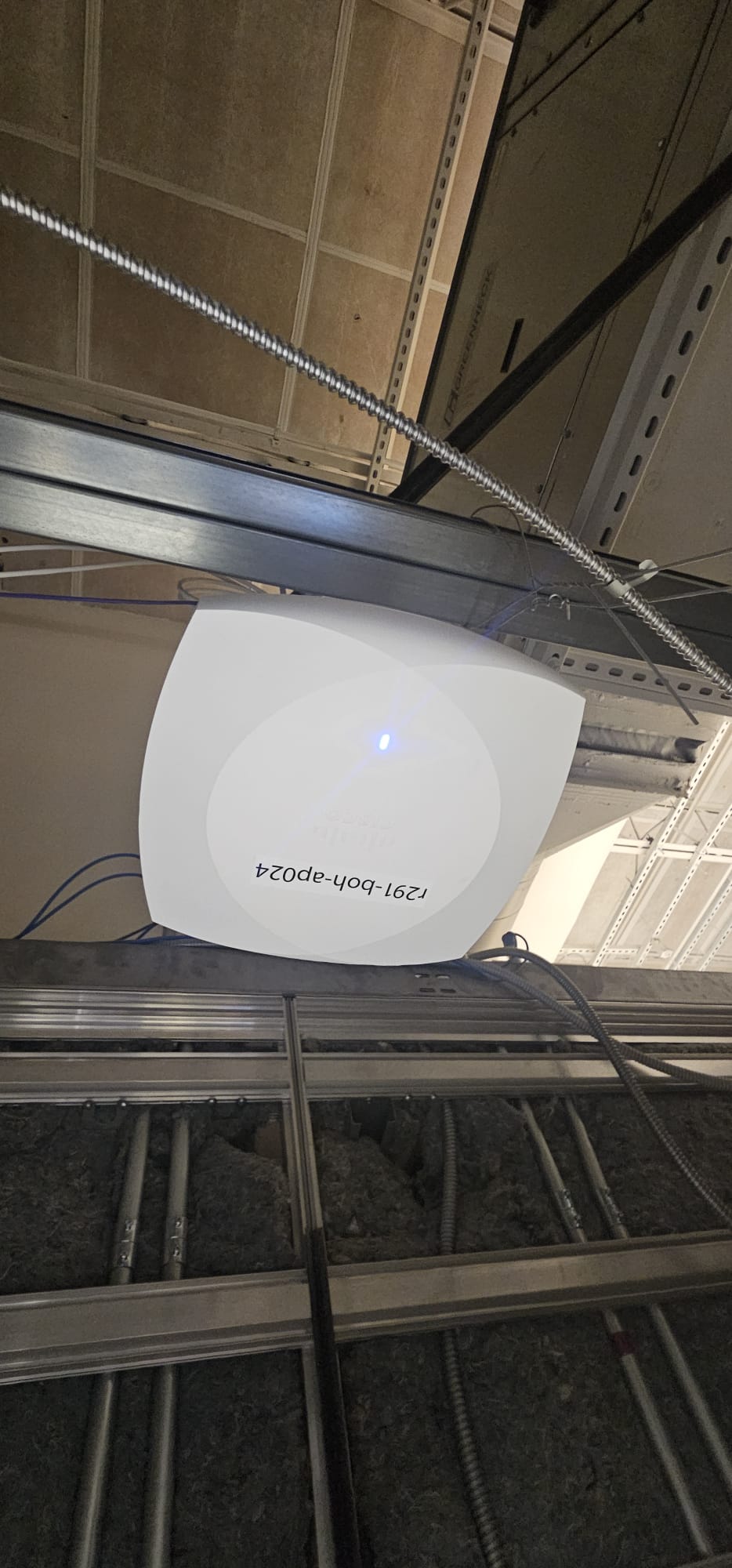 Structured Cabling project by InCTRL Technology Services — Apple Store Access Point Upgrade, Central Florida (photo 17)