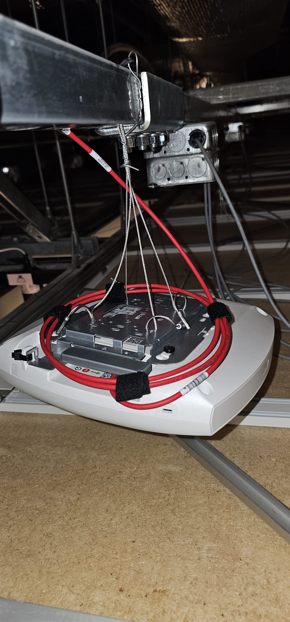 Structured Cabling project by InCTRL Technology Services — Apple Store Access Point Upgrade, Central Florida (photo 26)