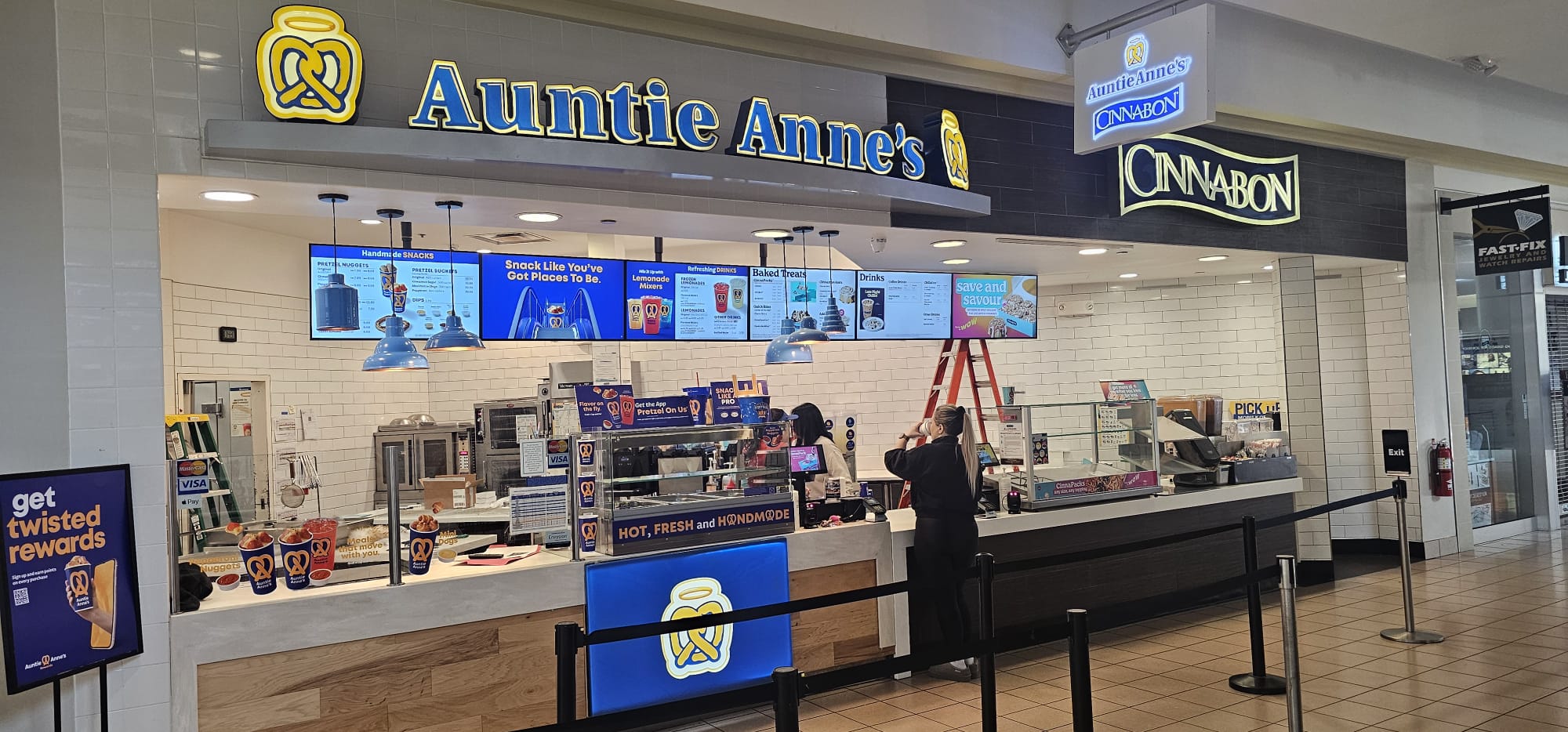 Digital Signage project by InCTRL Technology Services — Cinnabon Menu Boards, Central Florida (photo 4)