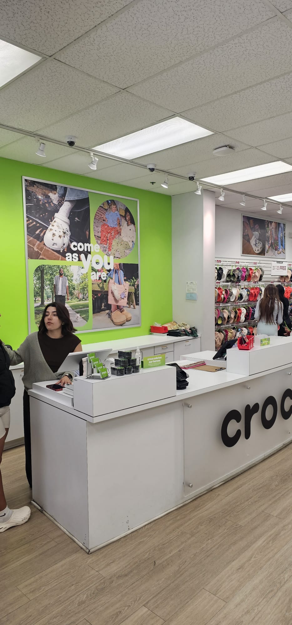 Security Cameras project by InCTRL Technology Services — Crocs CCTV Installation, Central Florida (photo 4)