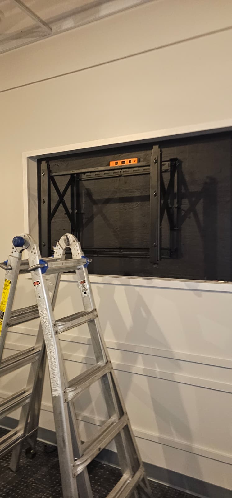 Structured Cabling project by InCTRL Technology Services — Kay Jewelers Phase 2 Terminations & TV, Central Florida (photo 11)