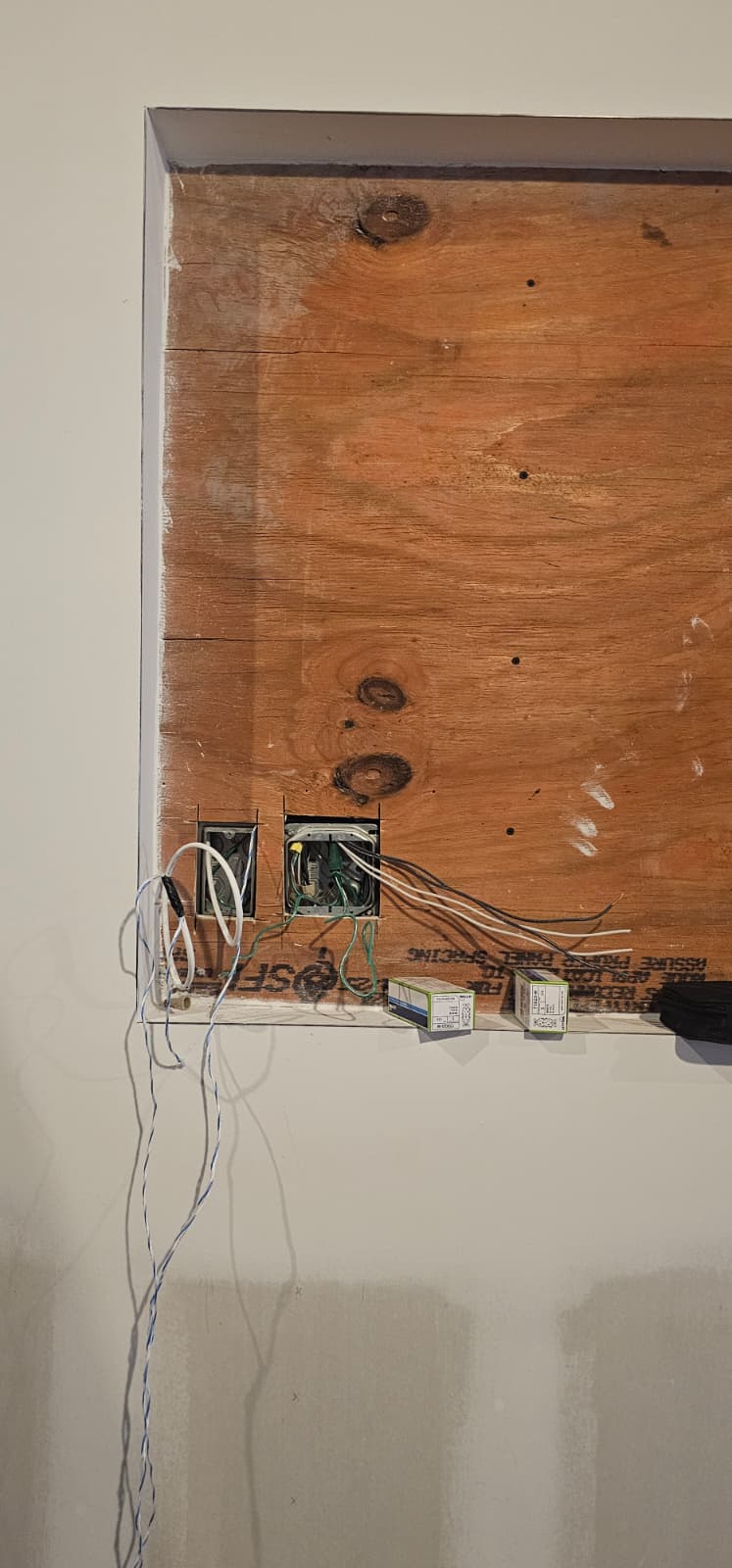 Structured Cabling project by InCTRL Technology Services — Kay Jewelers Store Cabling, Central Florida (photo 2)