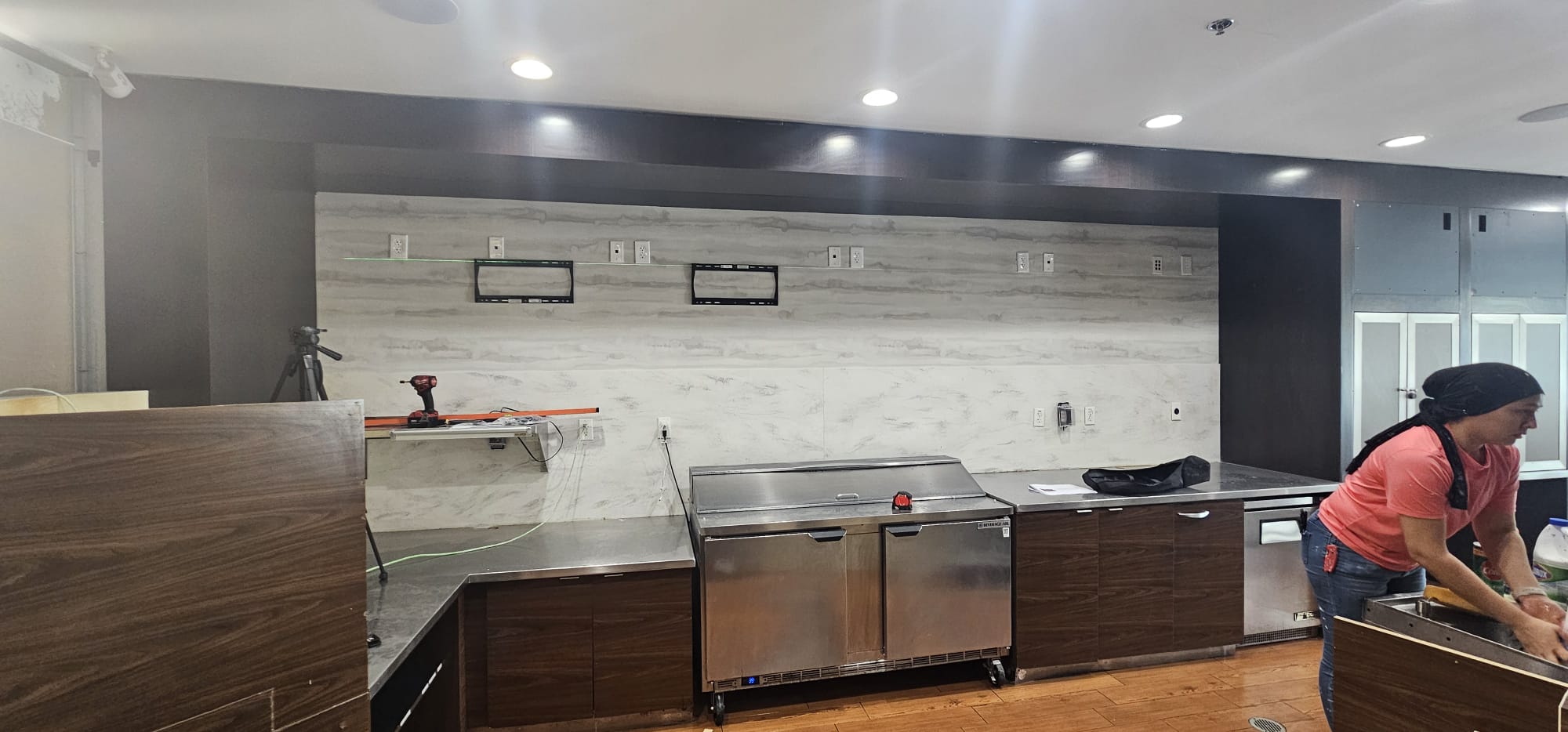 Digital Signage project by InCTRL Technology Services — Marriott Courtyard Menu Boards, Central Florida (photo 2)