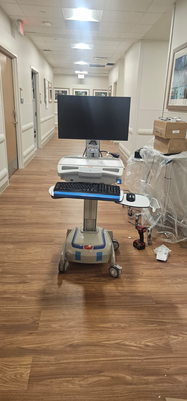 IT Field Services project by InCTRL Technology Services — Select Specialty Hospital Medical Carts, Central Florida (photo 2)