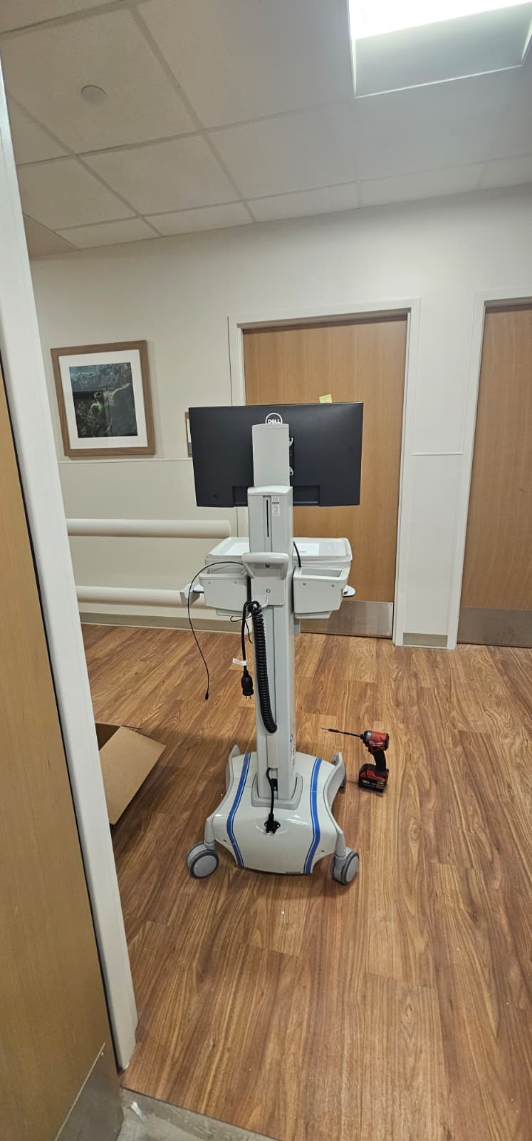 IT Field Services project by InCTRL Technology Services — Select Specialty Hospital Medical Carts, Central Florida (photo 5)