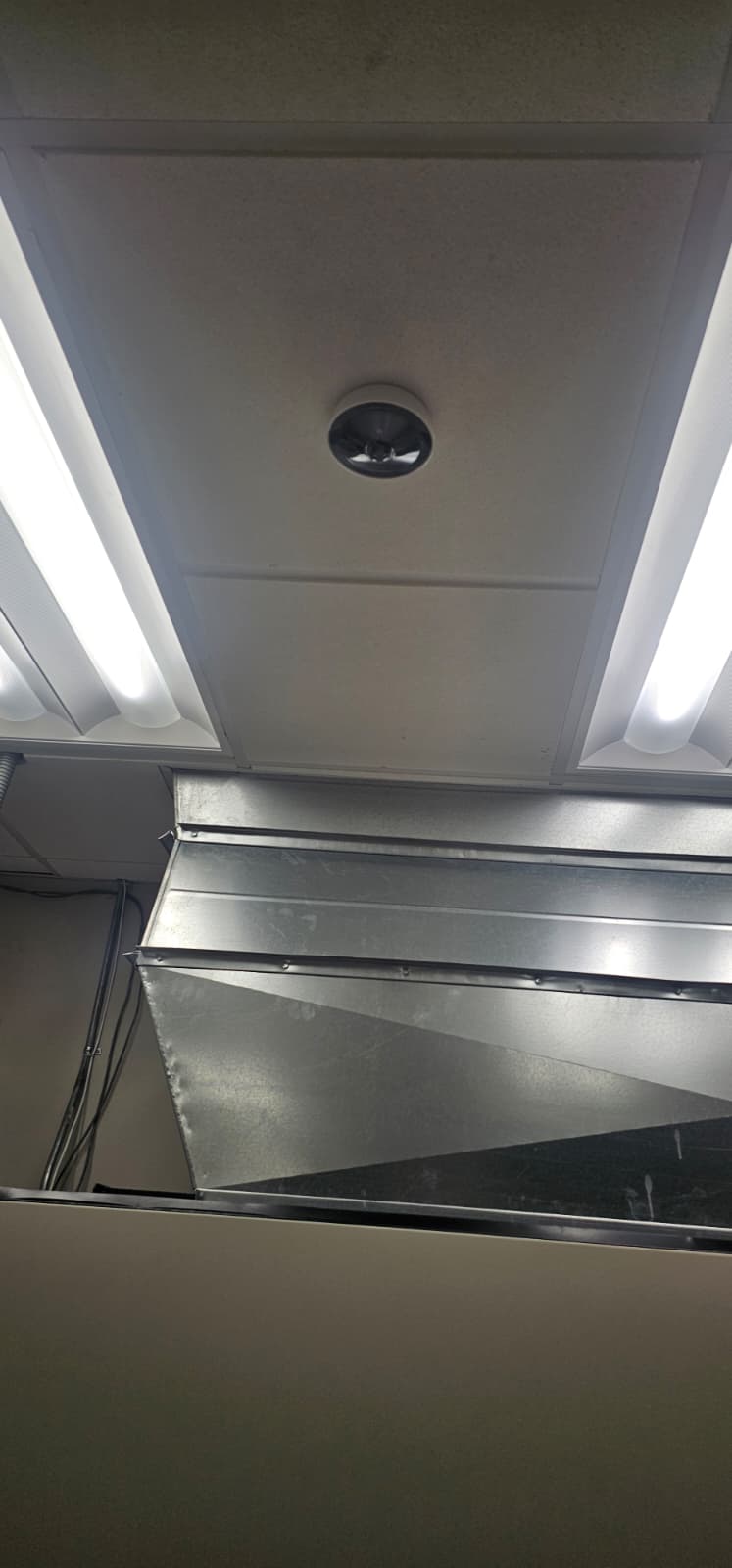 Security Cameras project by InCTRL Technology Services — SunCoast Credit Union Data Center CCTV, Central Florida (photo 5)