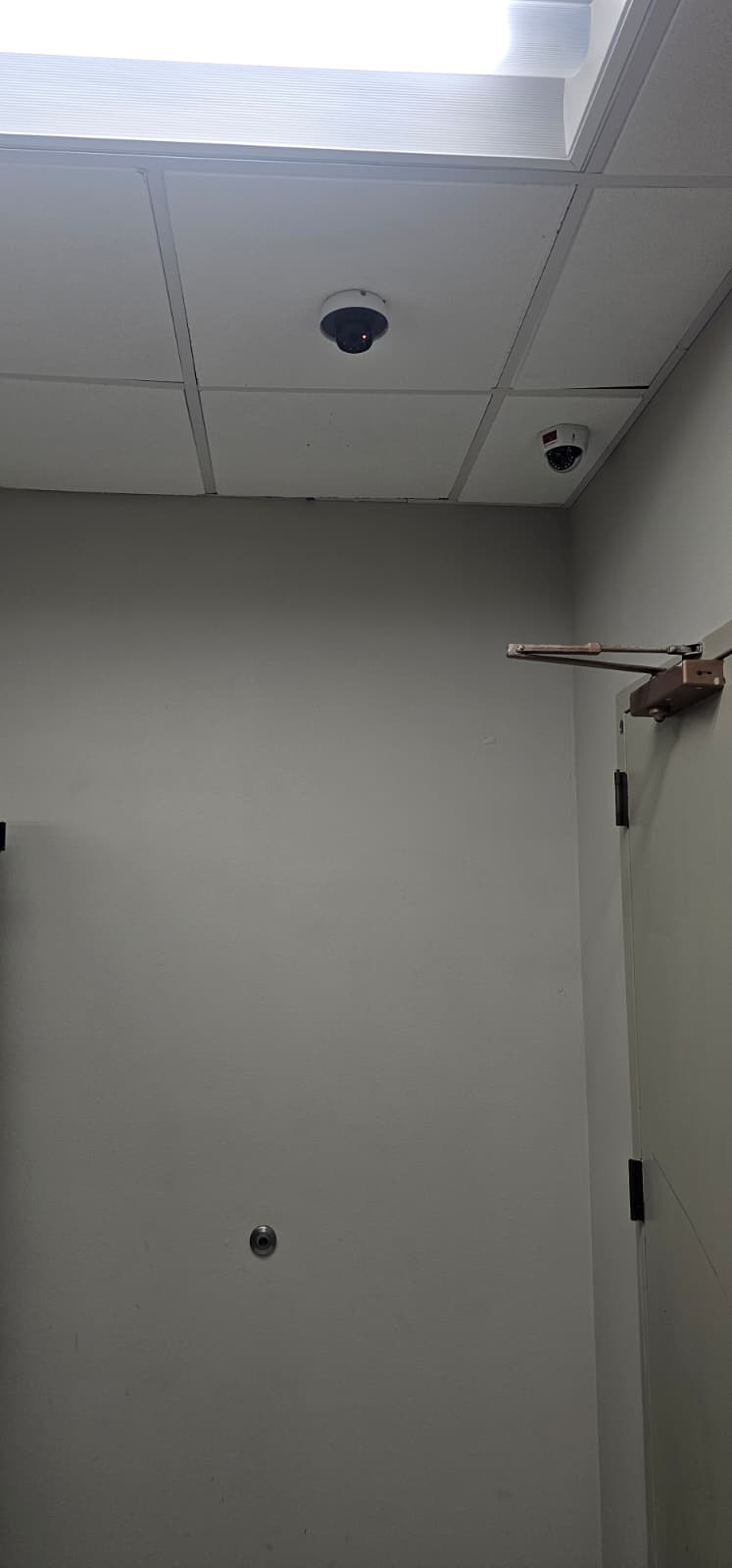 Security Cameras project by InCTRL Technology Services — SunCoast Credit Union Data Center CCTV, Central Florida (photo 6)