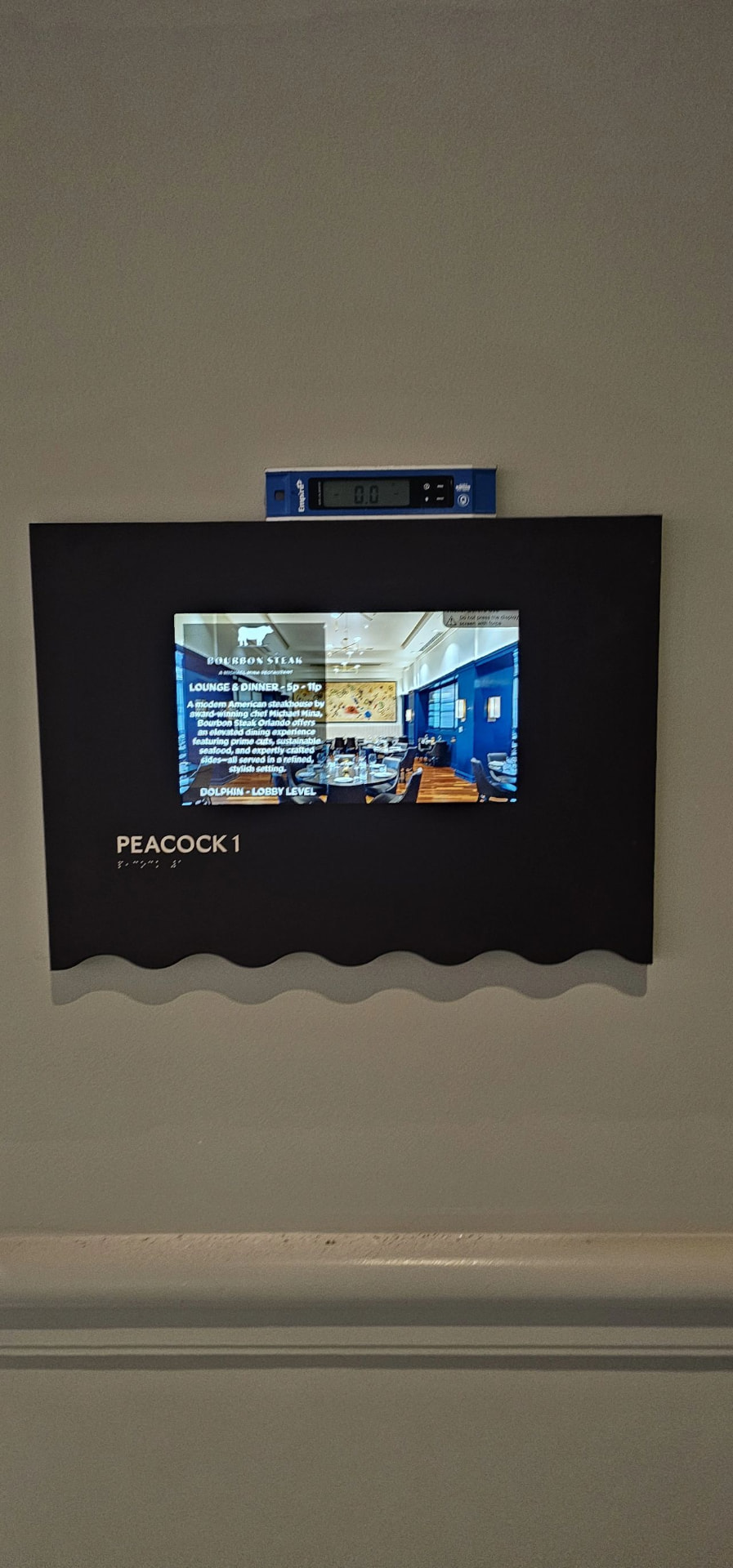 Digital Signage project by InCTRL Technology Services — Walt Disney World Dolphin LED Wall, Central Florida (photo 16)