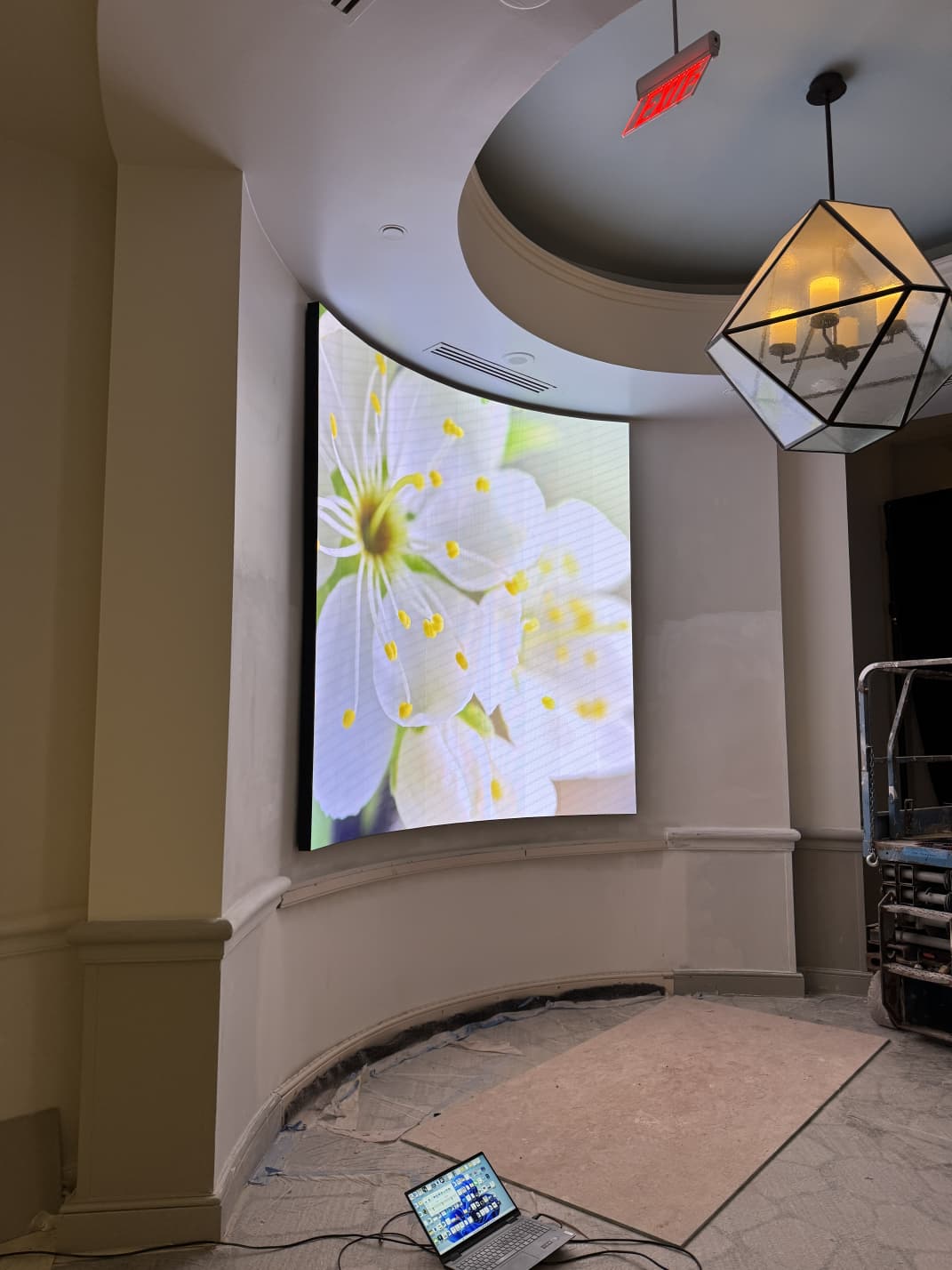 Digital Signage project by InCTRL Technology Services — Walt Disney World Swan LED Wall, Central Florida (photo 4)