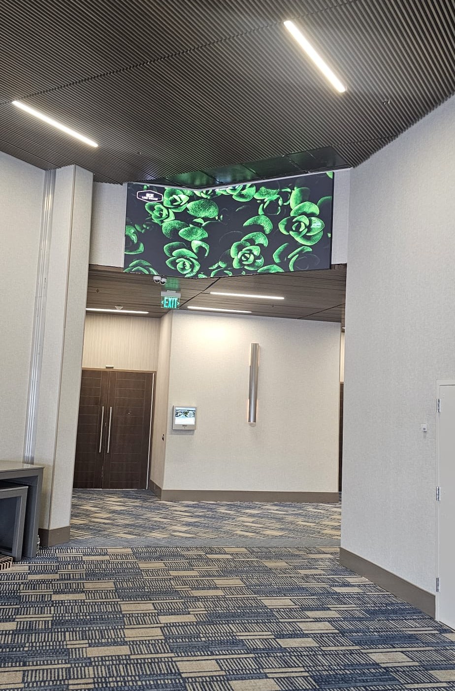Digital Signage project by InCTRL Technology Services — LED Video Wall — Hilton Orlando Lake Buena Vista, Central Florida (photo 3)