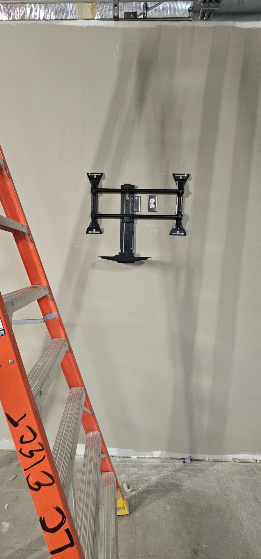 Digital Signage project by InCTRL Technology Services — Target, Central Florida (photo 14)